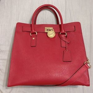 Michael Kors Hamilton Bag in Red